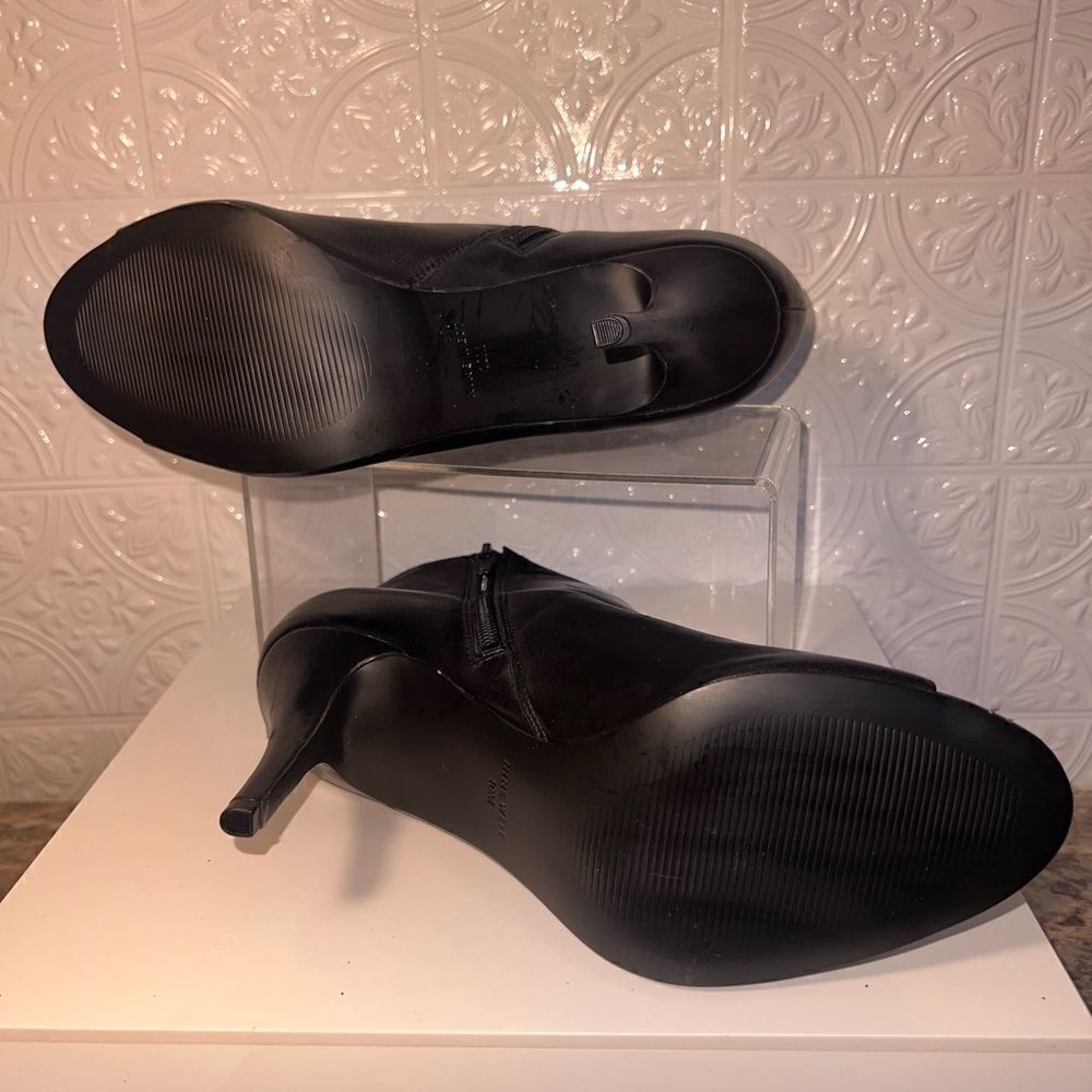 NWOB Nine West Arielle Peep Toe Heels - Picture 5 of 5